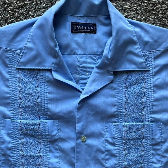 Van Heusen Other - Van Heusen Blue Embroidered Short Sleeve Button-up Lg Shirt Western Boho Cowboy